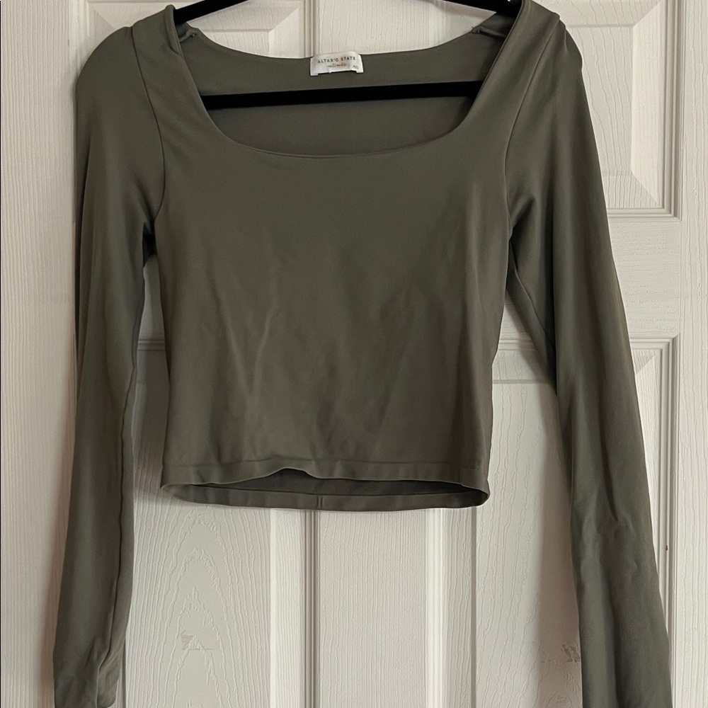 Altar'd State Green Long Sleeve Top Size M/L